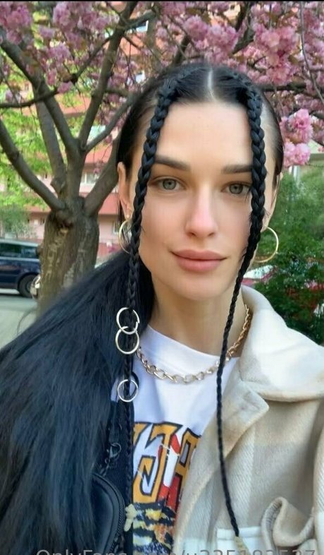 cutie alice hot model image