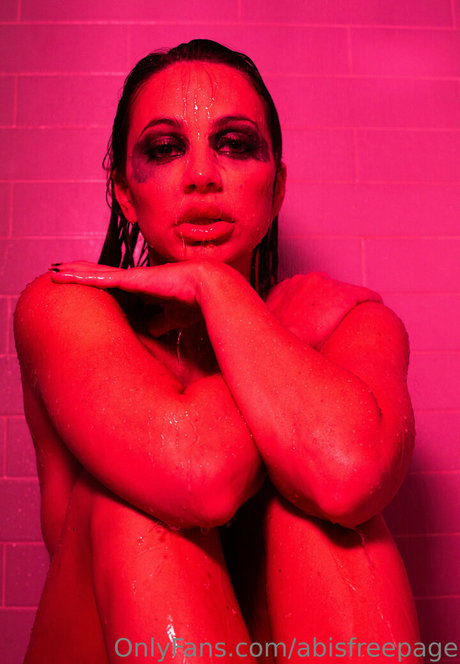 abisfreepage nudes model picture