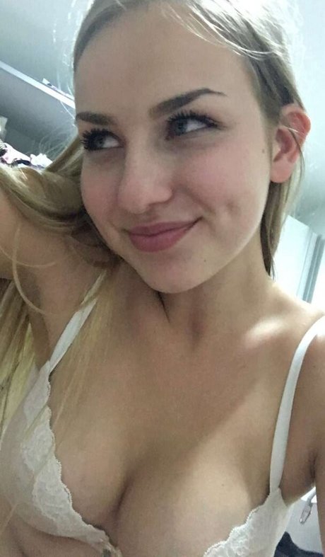 ikdiablita exclusive actress pic