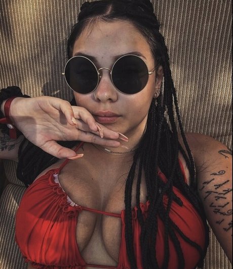 ikdiablita model sexy gallery