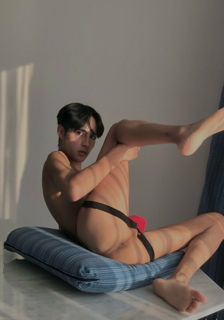 Yairestradah nice model img