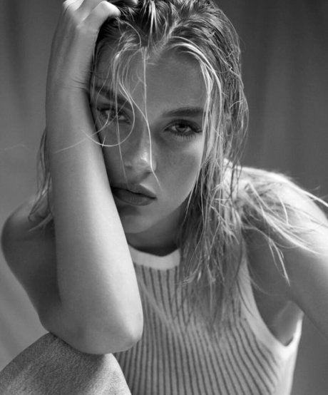 Mimi Slinger naked pornstar pics