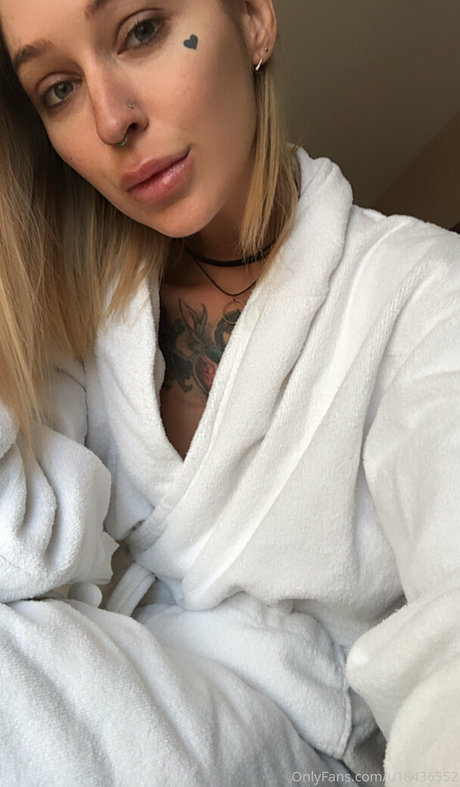 kleioxxx pornographic star picture