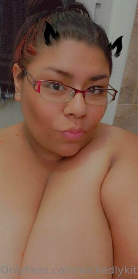 wickedlykitten pornstar gallery