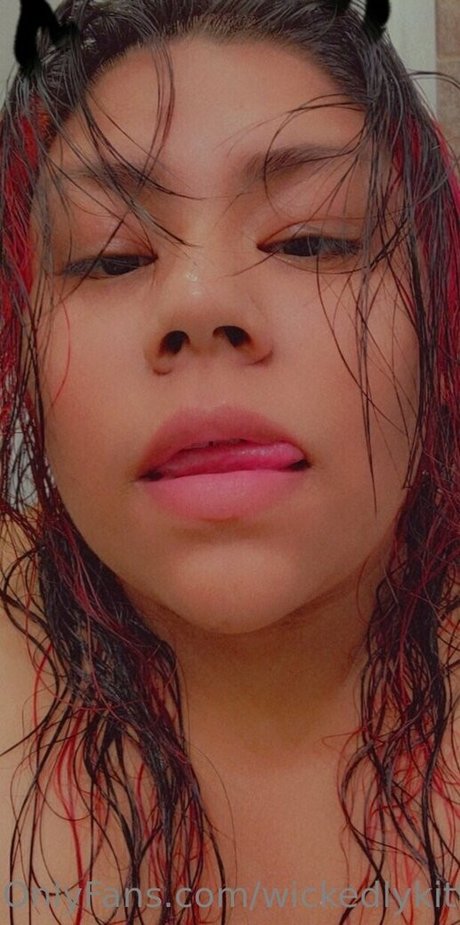 wickedlykitten hot pornstar galleries