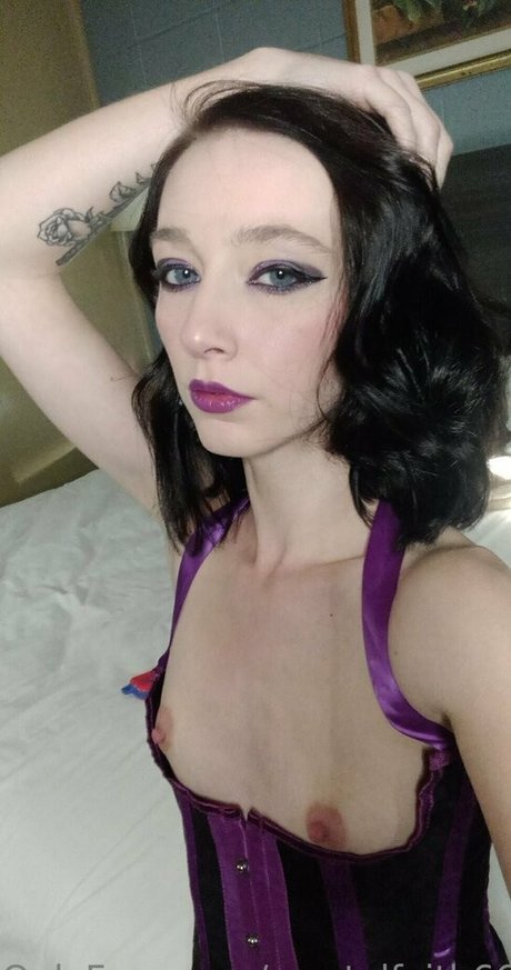 crystalfaith666 pornstar top images