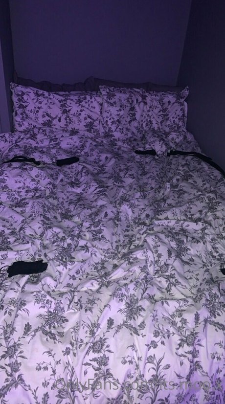 bubblegumfairy24 erotic star archive