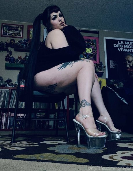 hariethhoney best actress image