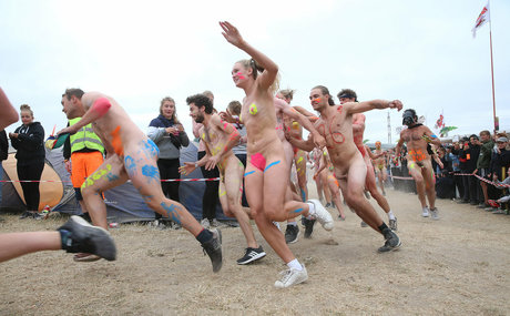 Lily Lowe nice actress galleries