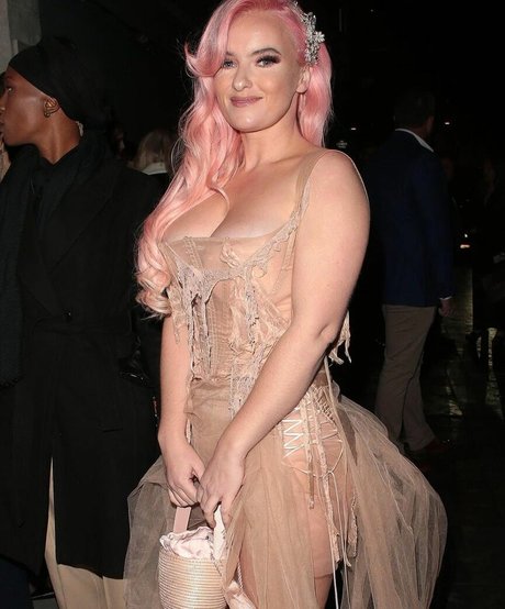 Grace Chatto pretty actress galleries