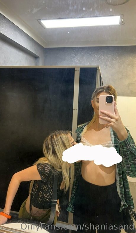 shaniasand art actress pics