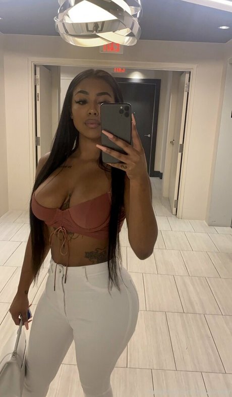 nataliemor pornstar adult pic