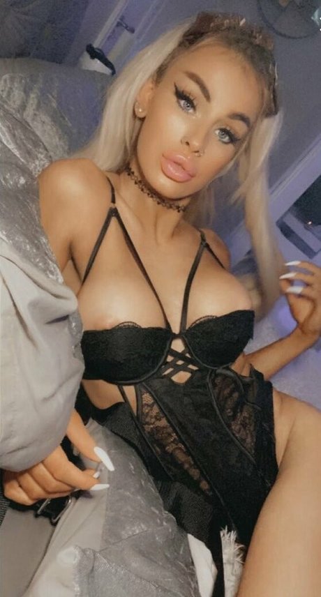 Malibu merc pornstar hd pic