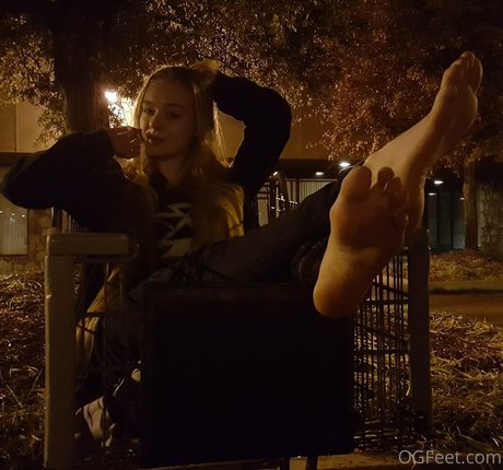 sativaskies star exclusive pictures