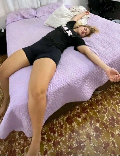 Laurinhafeer pornstar high quality pic