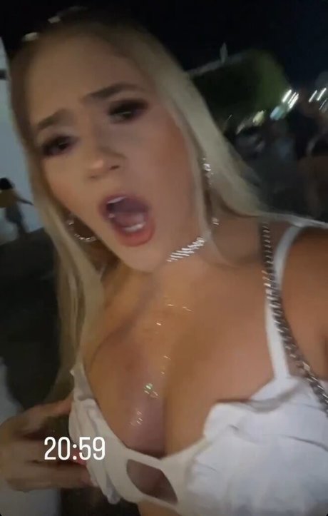 Laurinhafeer nice model photo