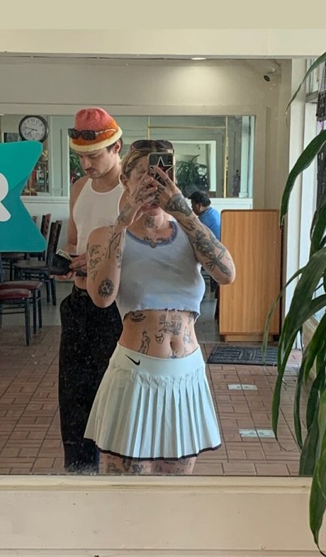 Velvetears star xxx images