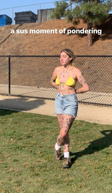 Velvetears model top galleries