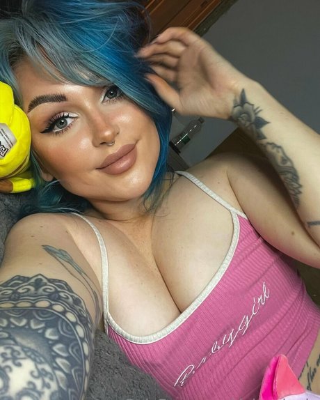 daisypinnix xxx model photo