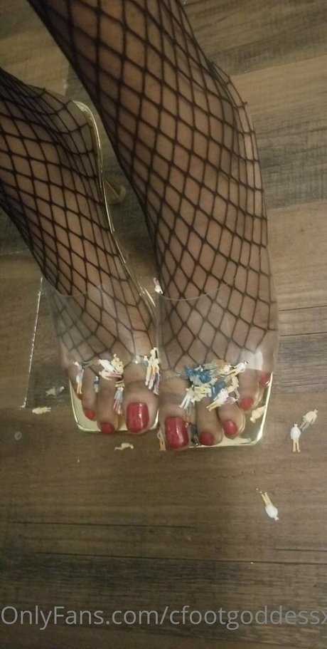 cfootgoddessx star nude galleries