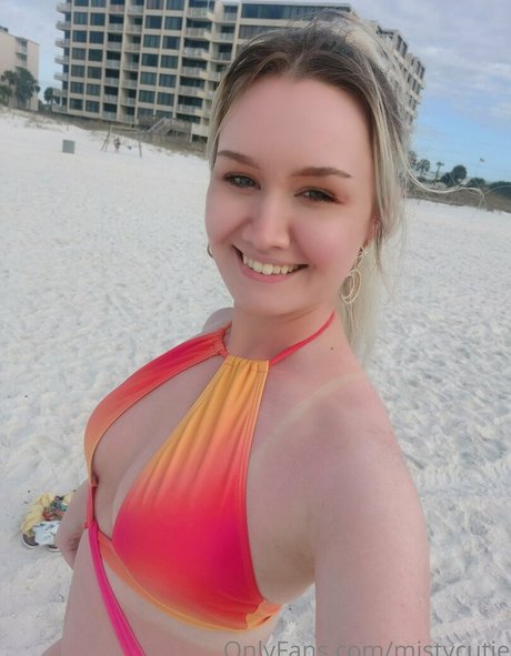 MistyCutie pornstar adult pic