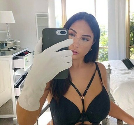 Bree Hunter model hd photos