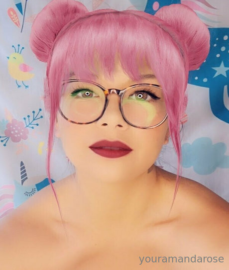 youramandarose best model pic