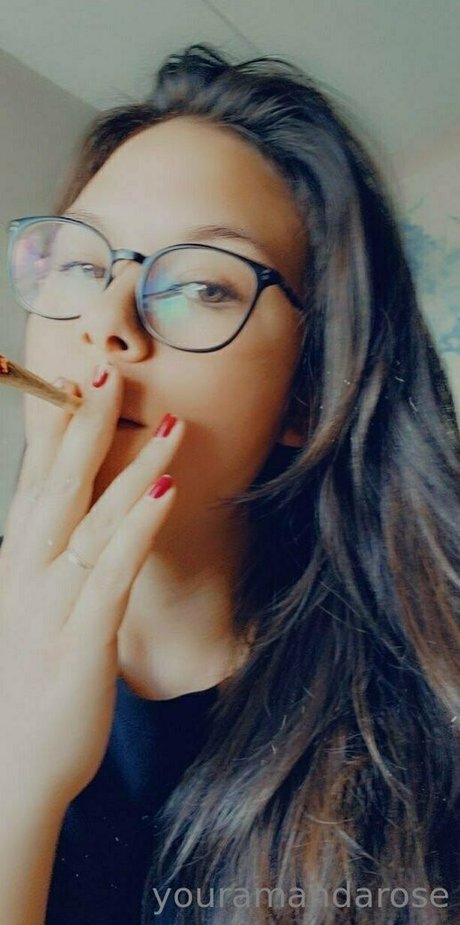 youramandarose star top gallery