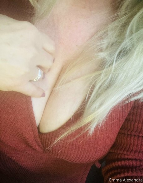 uniquilyyours pornstar best image