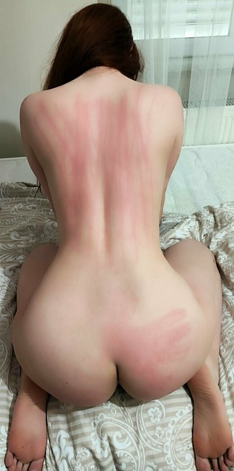 lunamire model xxx image