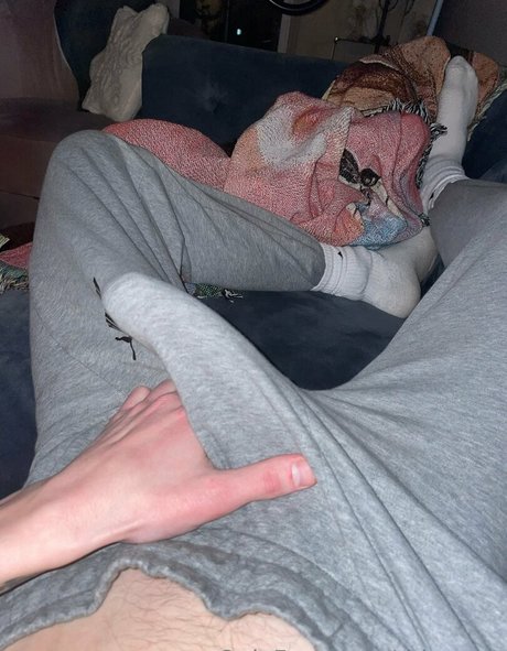 thin man model nude pictures