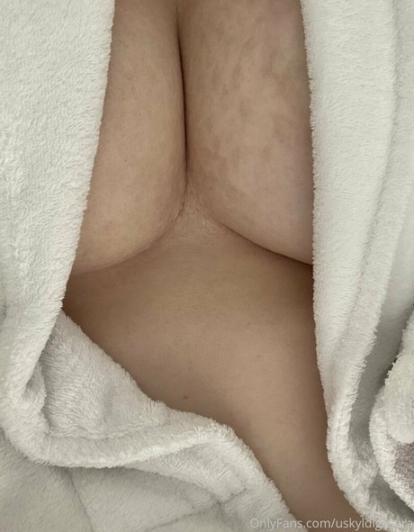 uskyldigesara adult star photo