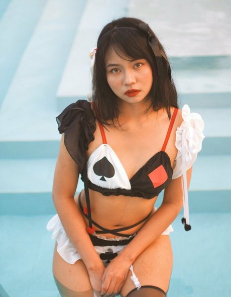 Darkrabbithouse beautiful pornstar pic