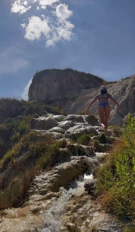 Shanti Tan nudes model photo