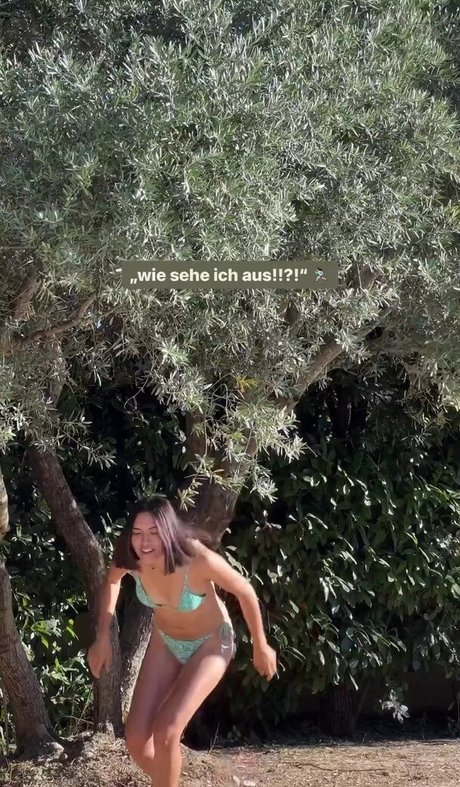 Shanti Tan star nice picture