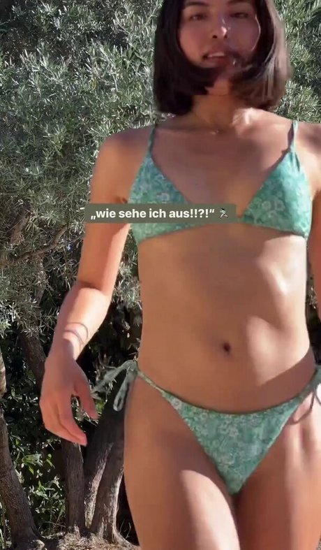 Shanti Tan pornstar sex picture