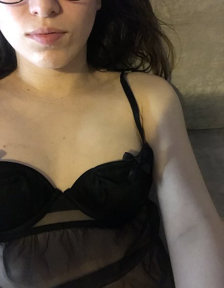 yoyolen star nudes image