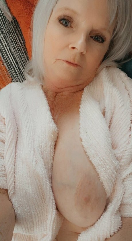 Robin Littlebird best star images