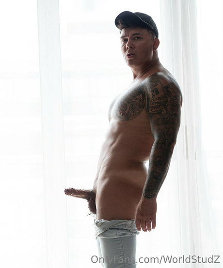 worldstudz pornographic actress photo