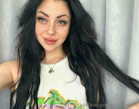 nigxxxtingale model erotic archive