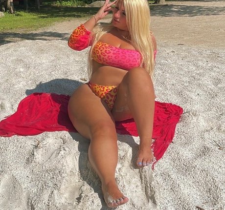 pov milf onlyfans nude galleries