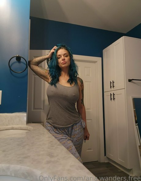 aria wanders free pretty actress picture