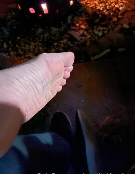 ruralhotfox free Profile pic