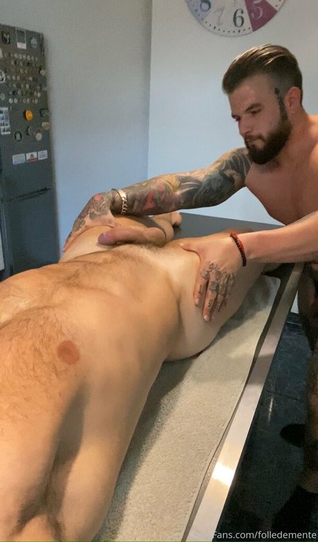 folledemente adult model galleries