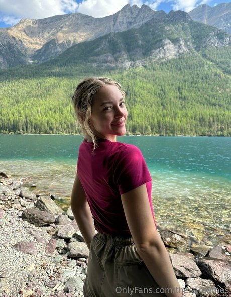 thesaraames Profile pic