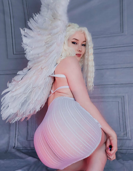 Chameleah nudes model photo