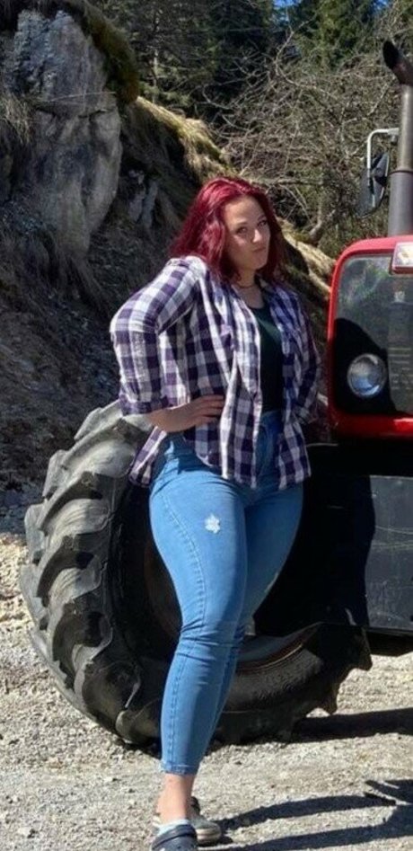 Pika Mikelj hd pornstar archive