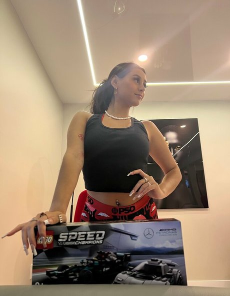 samfrank model nice image