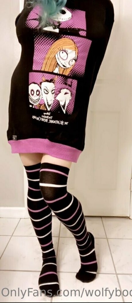 wolfybooo pornstar nude picture