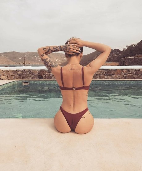 Gaelle Garcia Diaz pornstar naked galleries